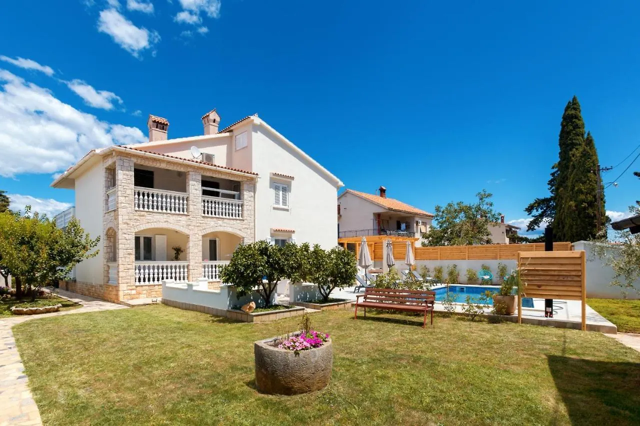 Tia Apartment Medulin Croatia